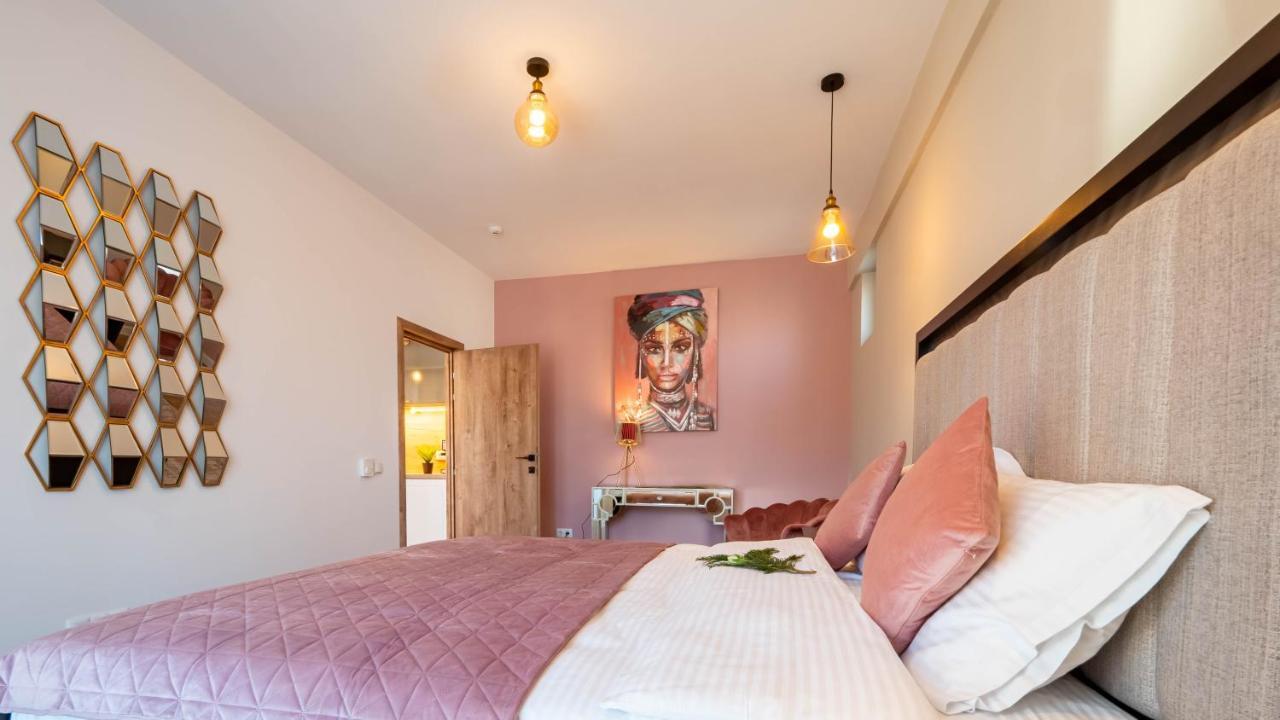 Signature Aparthotel - Boutique Galati  Bagian luar foto