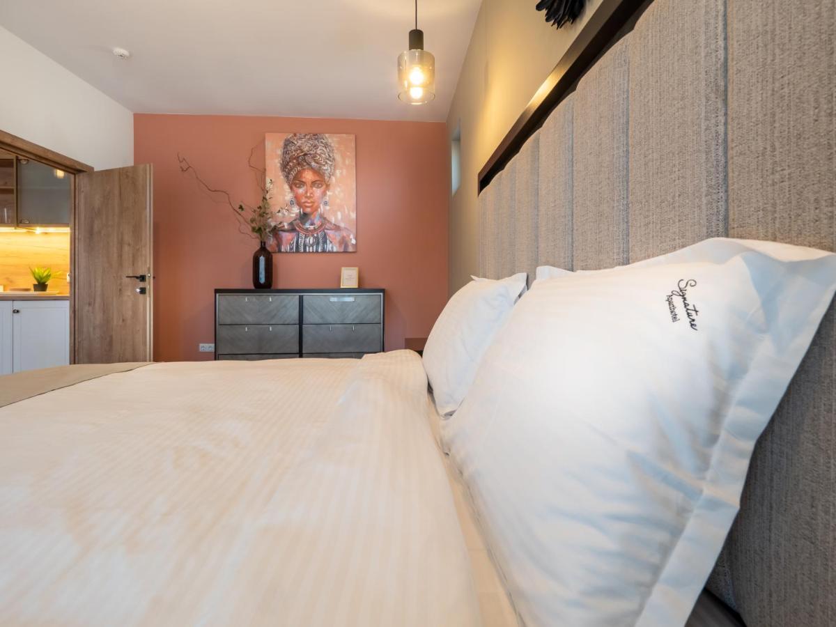 Signature Aparthotel - Boutique Galati  Bagian luar foto